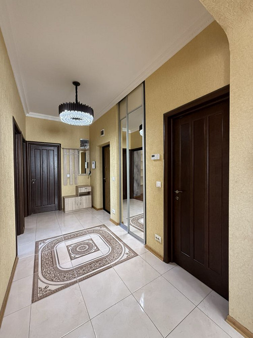 Продається 3-кімнатна квартира площею 100 м², Ужгород - изображение 6