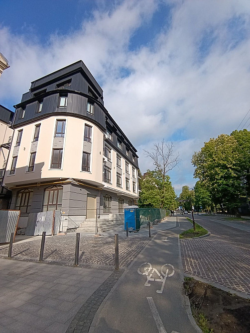 Продаж 3-кімнатної дворівневої квартири з мансардою на вул. Пекарська Львов - изображение 3