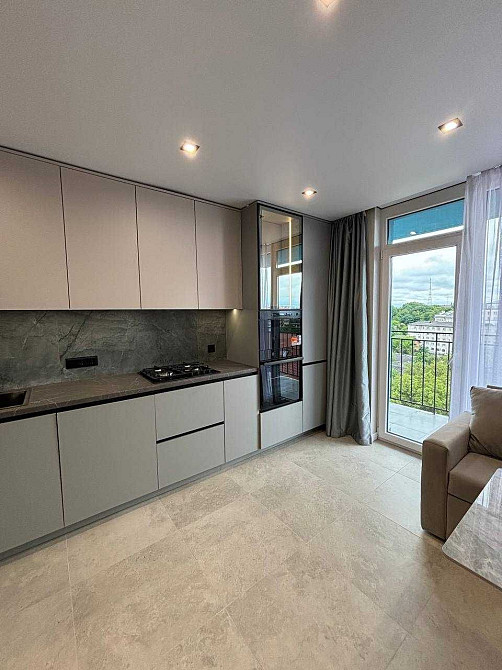 Продаю 2 кімнатну квартиру в ЖК Family Plaza Ивано-Франковск - изображение 1