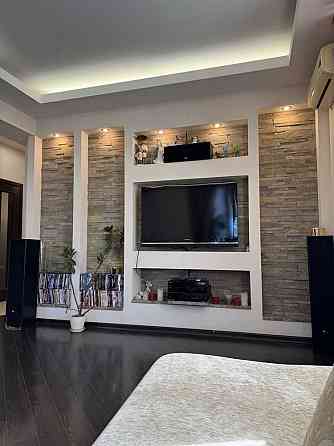 Продам 3-х комн квартиру в центре на ул. Воскресенской Днепр