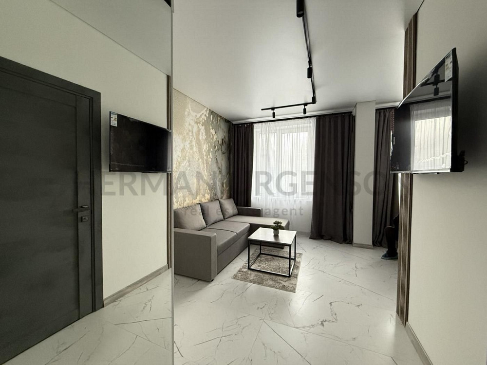 Довгострокова оренда студiï / вул. Руська, Центр Ужгород - зображення 1