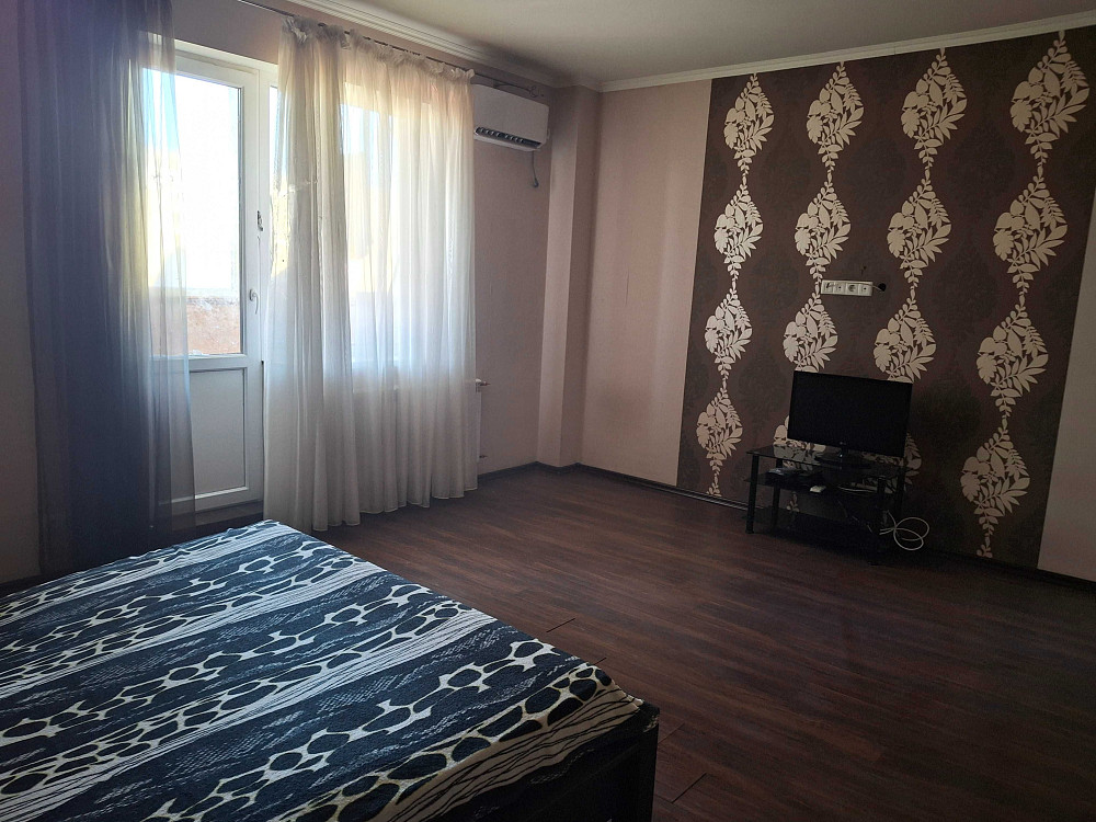 оренда 2 кімнатної квартири в Таврійському мікрорайоні Херсон - зображення 2