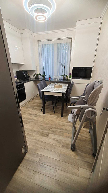 2 кімнатна квартира на Минайській Ужгород - зображення 2