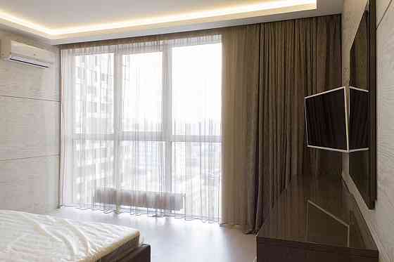 Оренда 3к квартири 140 м² Ділова 2б, дизайнерський ремонт, без комісії Киев