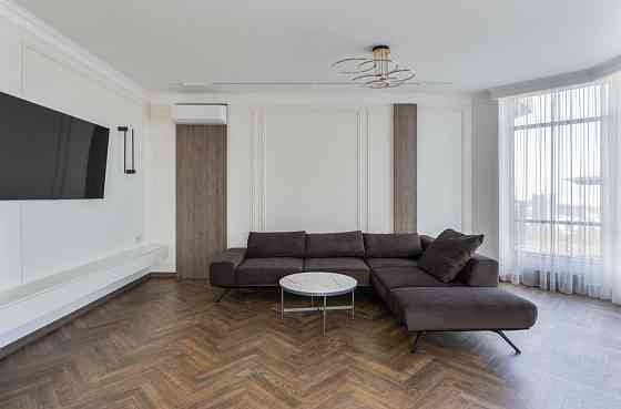 Аренда 2х уровневой квартиры Печерскай , Болсуновская 2 первая сдача Киев