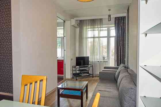 3к. ул. Гончара 14/26, угол ул. Рейтарская. М. Золотые Ворота Kyiv