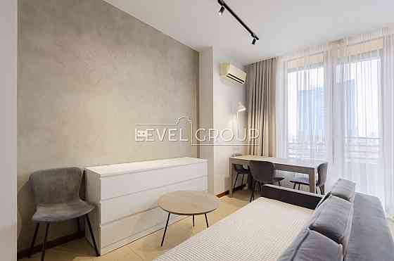 ЖК «Дипломат Хол», вул.Жилянська, 59, квартира площею 67 м2 з ремонтом Київ