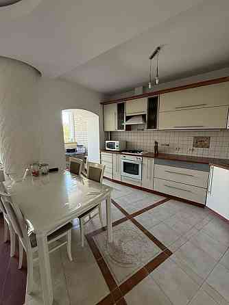 Продаж 3-кімнатної квартири Ровно