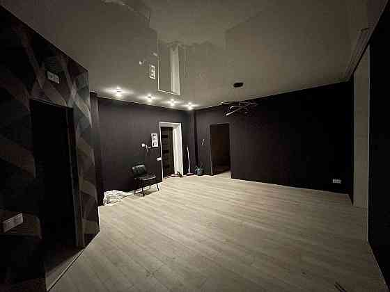 Продам гарну квартиру з незакінченим ремонтом. Ізюм