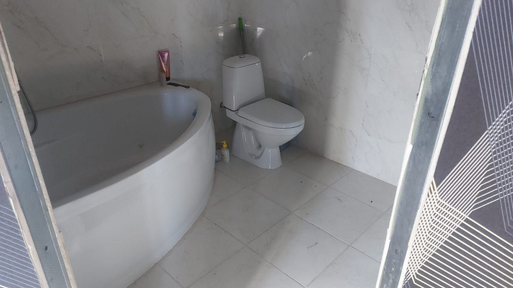 Продам гарну квартиру з незакінченим ремонтом. Ізюм - зображення 8