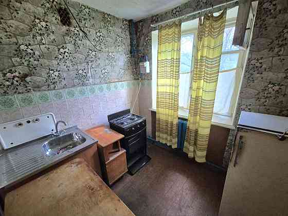 1-кімнатна на 1 поверсі 6500$ Світловодськ