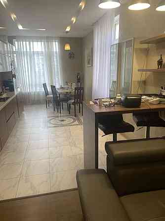 Продам 4-кімнатну квартиру, пр. Чорновола, ЖК Схід Сонця Львов