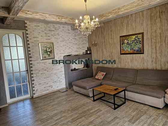 Продаж 4к,вул. Джохара Дудаєва ,Чоколівка Київ