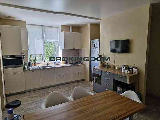 Продаж 4к,вул. Джохара Дудаєва ,Чоколівка Київ