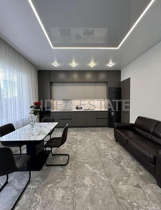 Продаж 2-к квартири в ЖК «Bavaria Group» Ужгород - зображення 1