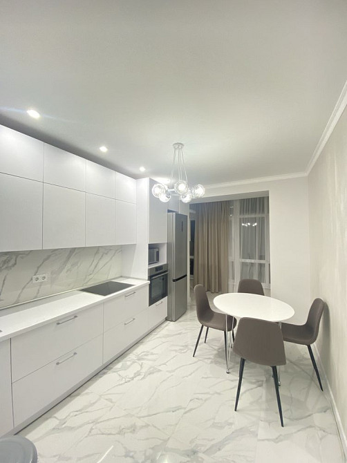 Оренда 1 кім в Центрі вул Височана в ЖК Містечко центральне Ивано-Франковск - изображение 1