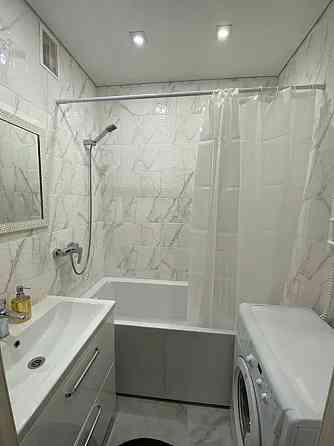 Срочно сдам двухкомнатную квартиру на Тополе, 14 000 грн  + торг. Днепр