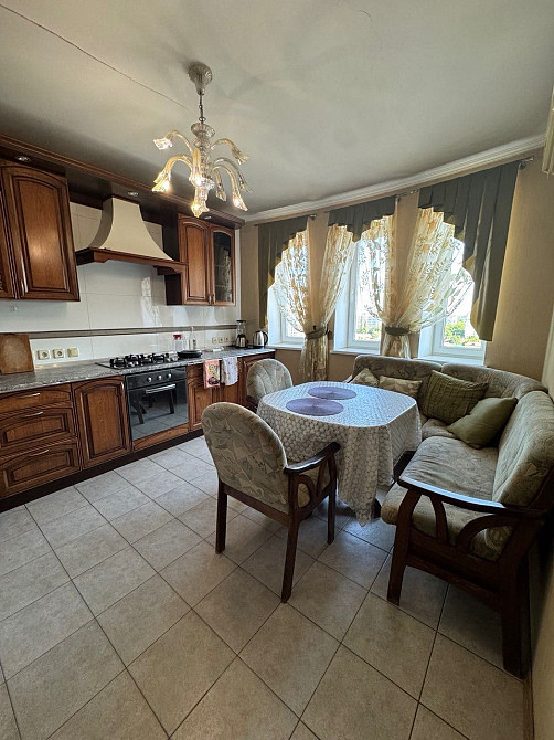 Сдается в аренду 2х/к квартира м-р Вузовский, р-н Таирова Одесса - изображение 1