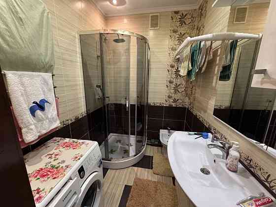 Здається 3- х кімнатна новобудова на Будівельників Черновцы