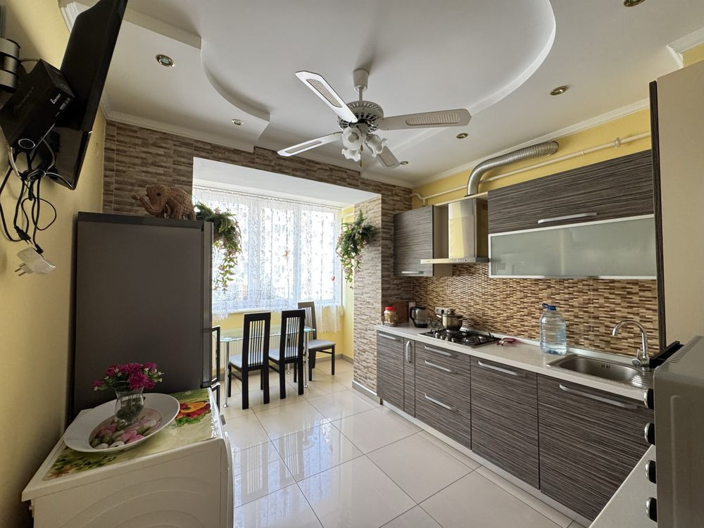 Здається 3- х кімнатна новобудова на Будівельників Чернівці - зображення 3