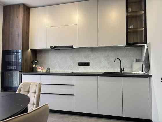 Оренда шикарної 1 кім, центр міста, повністю укомплектована, балкон Ивано-Франковск