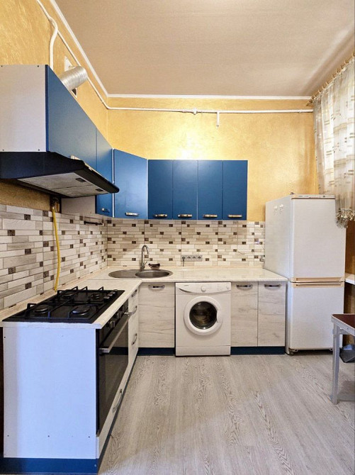 ЦЕНТР! Здам 1 кімнатну, СИНАГОГИ (р-н ТУРЕЦЬКОЇ ПЛОЩІ), меблі, техніка Черновцы - изображение 1