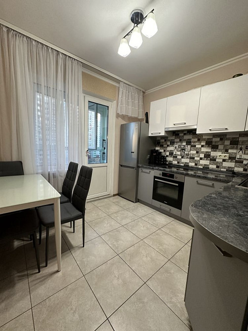 Осокоркі ,ЖК Патріотика , вільна квартира на Бориса Гмирі 16а Киев - изображение 3