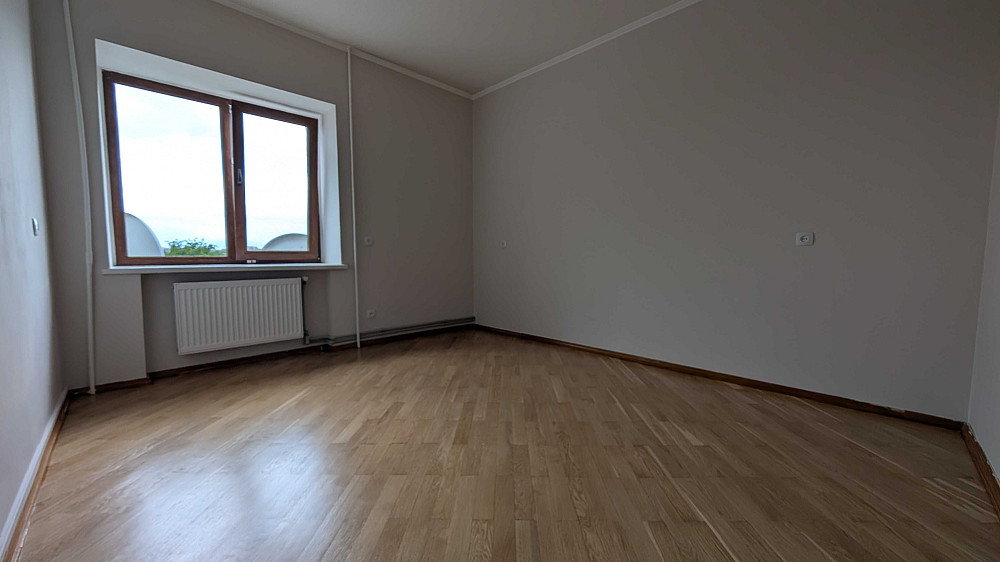 2-кімнатна квартира в центрі, якісним ремонтом та автономним опал. Житомир - изображение 5