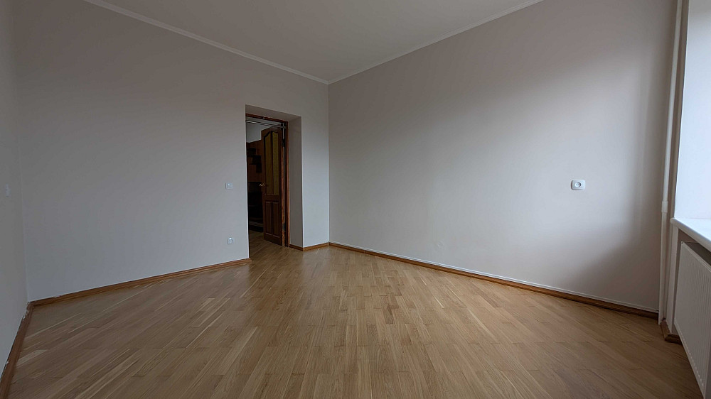 2-кімнатна квартира в центрі, якісним ремонтом та автономним опал. Житомир - изображение 6