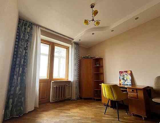 Продам 4 кімнатну квартиру пр Лесі Українки (Пушкіна) 13 Дніпро Днепр