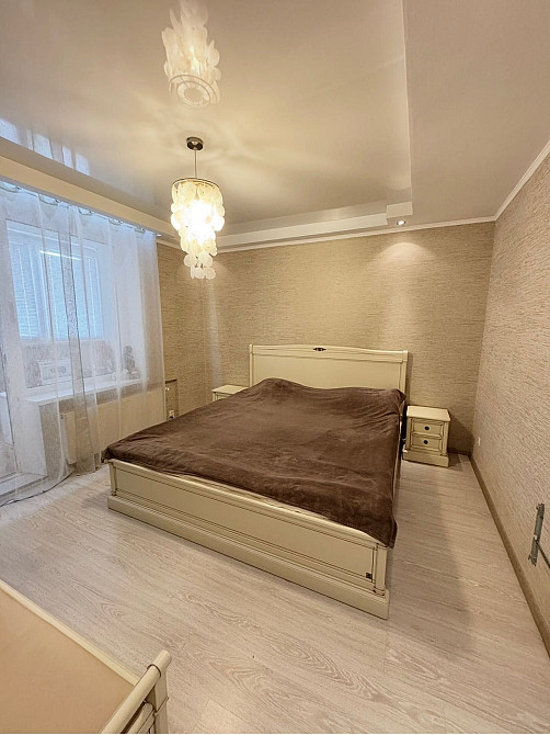 Без%. Продажа 3 к квартири, з ремонтом, вул. Петра  Григоренко, 1 б. Київ - зображення 1