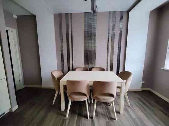 2х ріанева квартира з мансардою на вул. Малоголосківській Львов