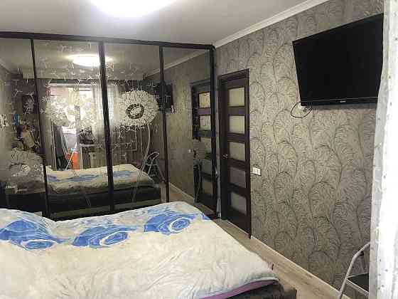 Продам 2-х кімнатну квартиру. Борщагівка Київ