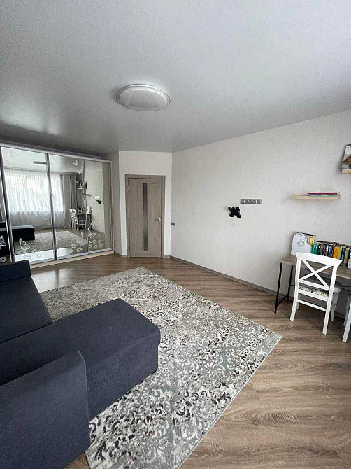 Продам 1к з новим ремонтом біля парку, в ЖК з закритою територією Ирпень - изображение 3