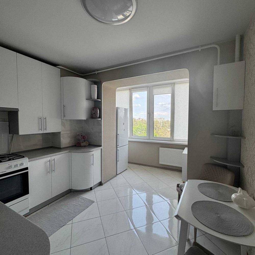 Продам 1к з новим ремонтом біля парку, в ЖК з закритою територією Ирпень - изображение 5