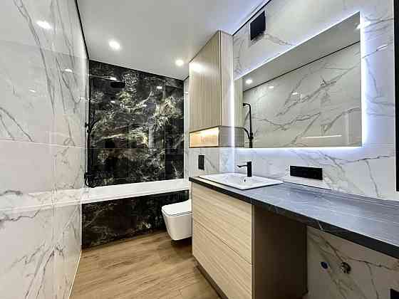 Повністю укомплектована півторачка в центрі! Ивано-Франковск