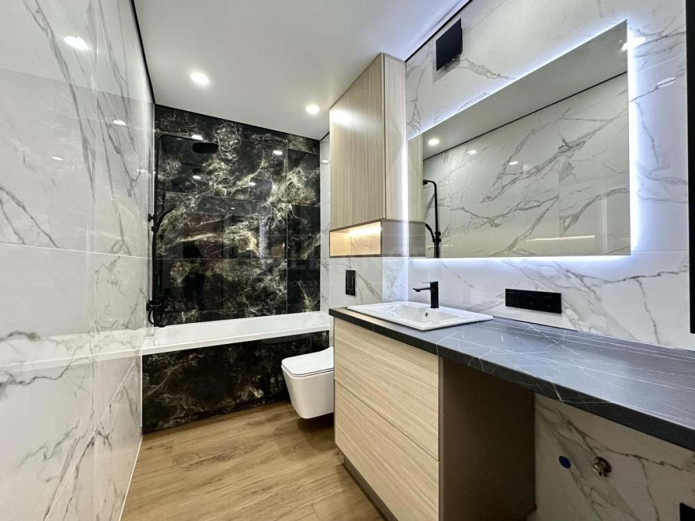 Повністю укомплектована півторачка в центрі! Ивано-Франковск - изображение 6