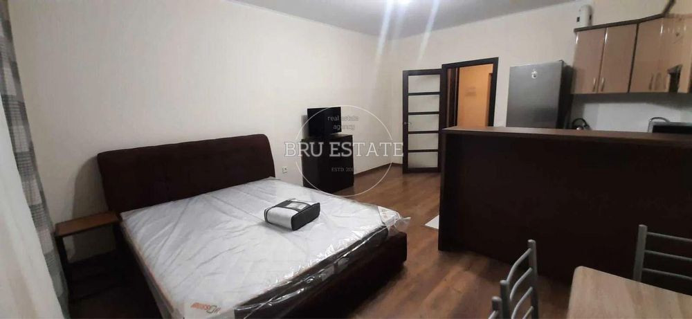 Продам 1к квартиру на Пчілки сучасний район Позняки Дарницький Киев - изображение 1