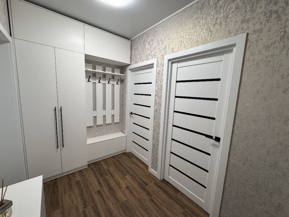 Однокімнатна квартира з ремонтом, МІНІМАЛЬНЕ ОФОРМЛЕННЯ Ірпінь - зображення 6