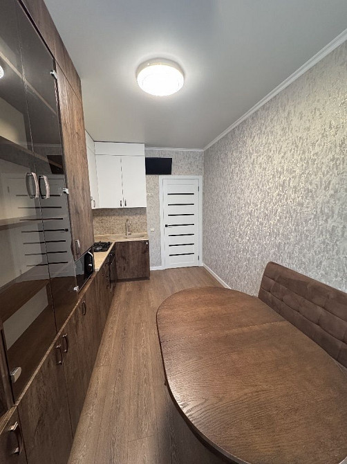 Однокімнатна квартира з ремонтом, МІНІМАЛЬНЕ ОФОРМЛЕННЯ Ірпінь - зображення 3