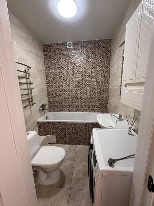 Однокімнатна квартира з ремонтом, МІНІМАЛЬНЕ ОФОРМЛЕННЯ Ірпінь - зображення 7