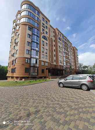 Здам 2х Соборна 5а, ЖК "Люкс Хаус". Закрита територія Ровно