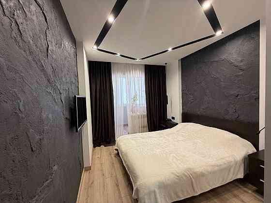 Продаж 3-кімнатноі квартири на ж-м Перемога-4 Днепр