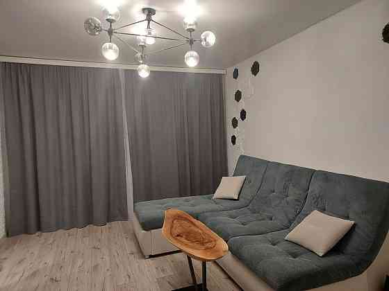 Сучасна світла 2-х кімнатна квартира в стилі Лофт Краматорськ