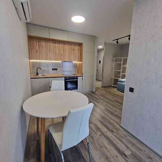 1к квартира з ремонтом ЖК варшавський+ ТОП ціна Київ