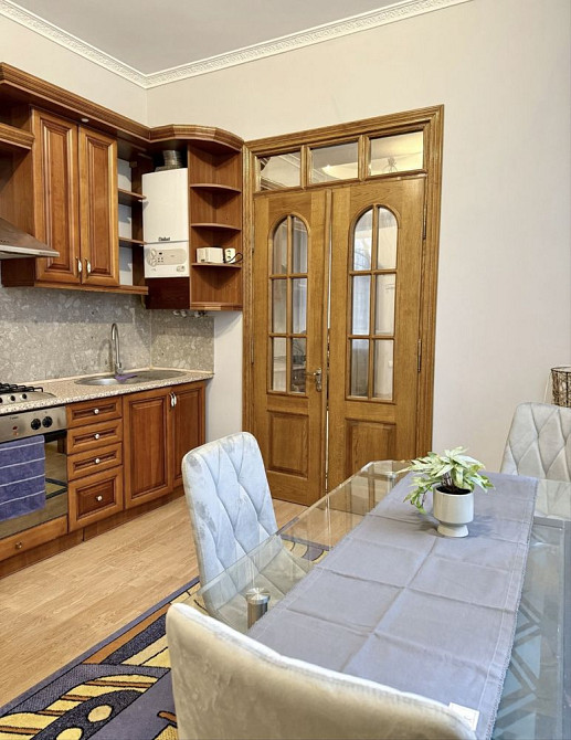 Продаж затишної 2 кім.квартири у ближньому центрі /вул . Остряниці Львів - зображення 8