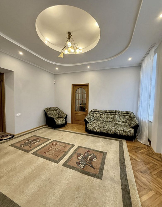 Продаж затишної 2 кім.квартири у ближньому центрі /вул . Остряниці Львів - зображення 5