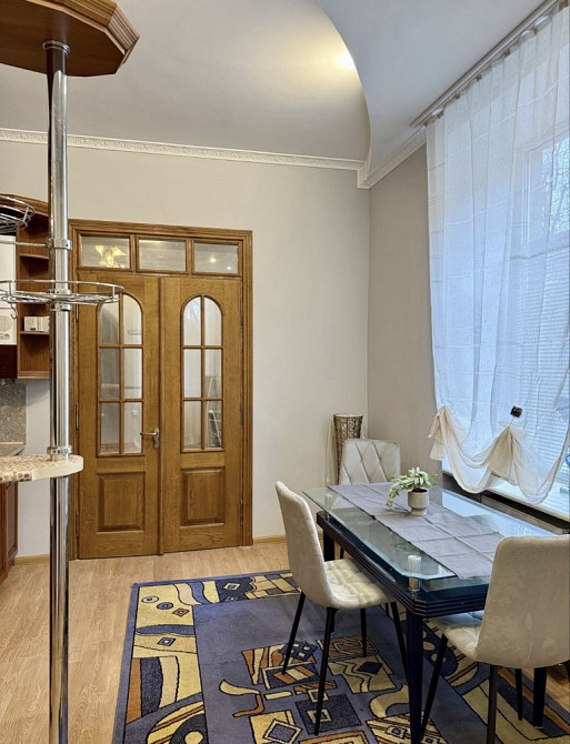 Продаж затишної 2 кім.квартири у ближньому центрі /вул . Остряниці Львів - зображення 2