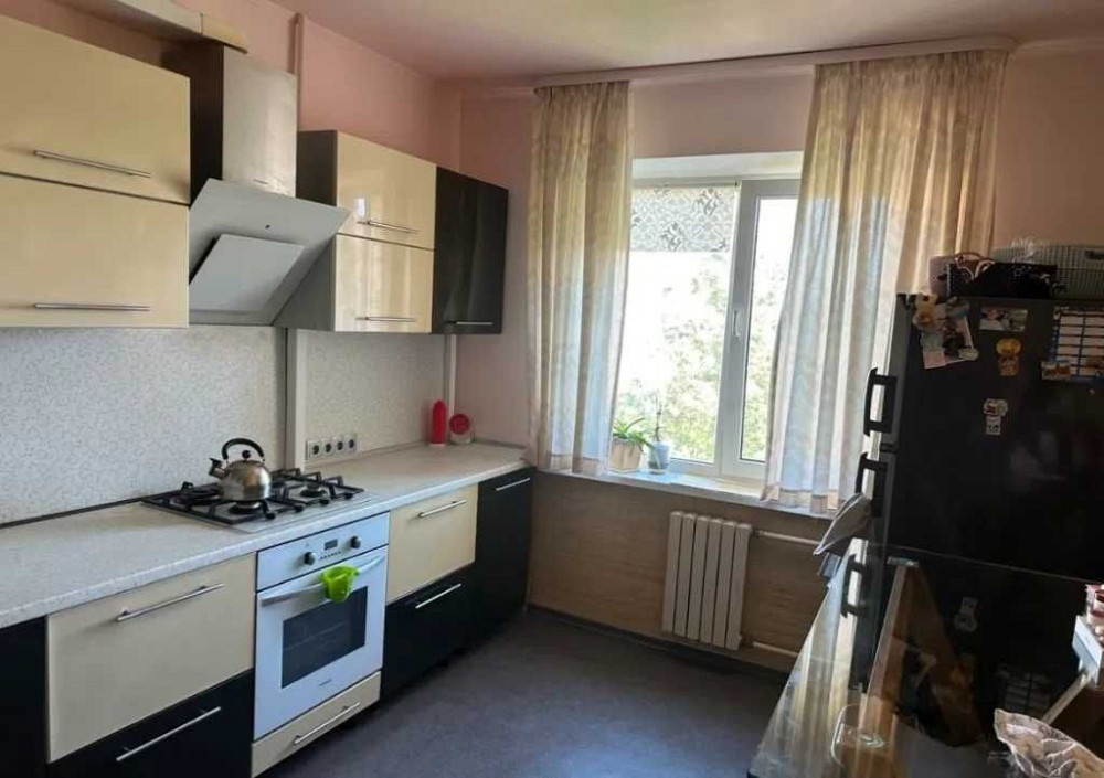 Продаж 3к. чешки, ЖМ Перемога-4, проспект Героїв 4 Днепр - изображение 1