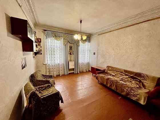 Продам 2-о кімнатну квартиру у Центрі міста,вул Монастирська Полтава